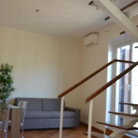 Opera Luxury Apartment *