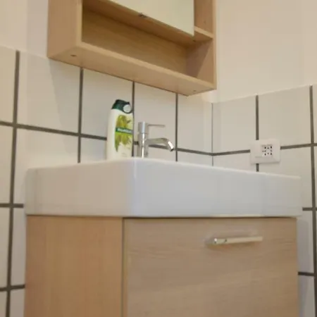 Apartment Opera Luxury Rom