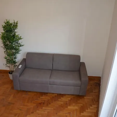 Apartment Opera Luxury