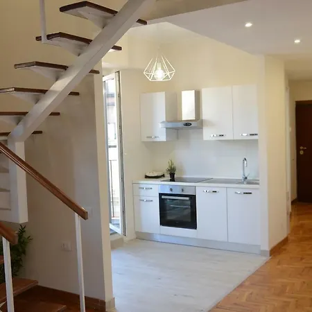 Apartment Opera Luxury